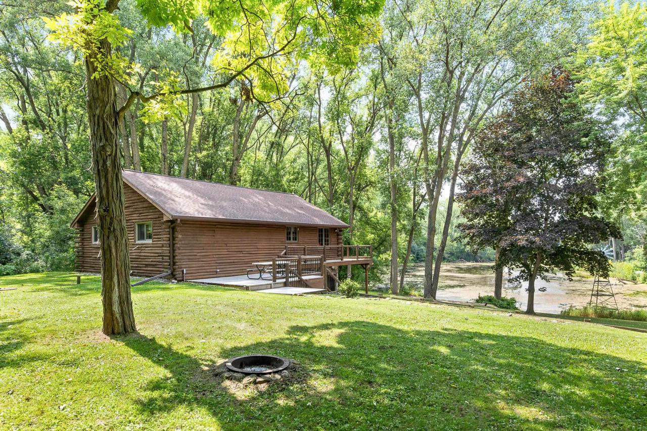 W14314 Brookwood Court