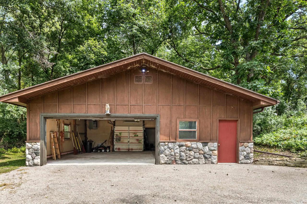 W14314 Brookwood Court