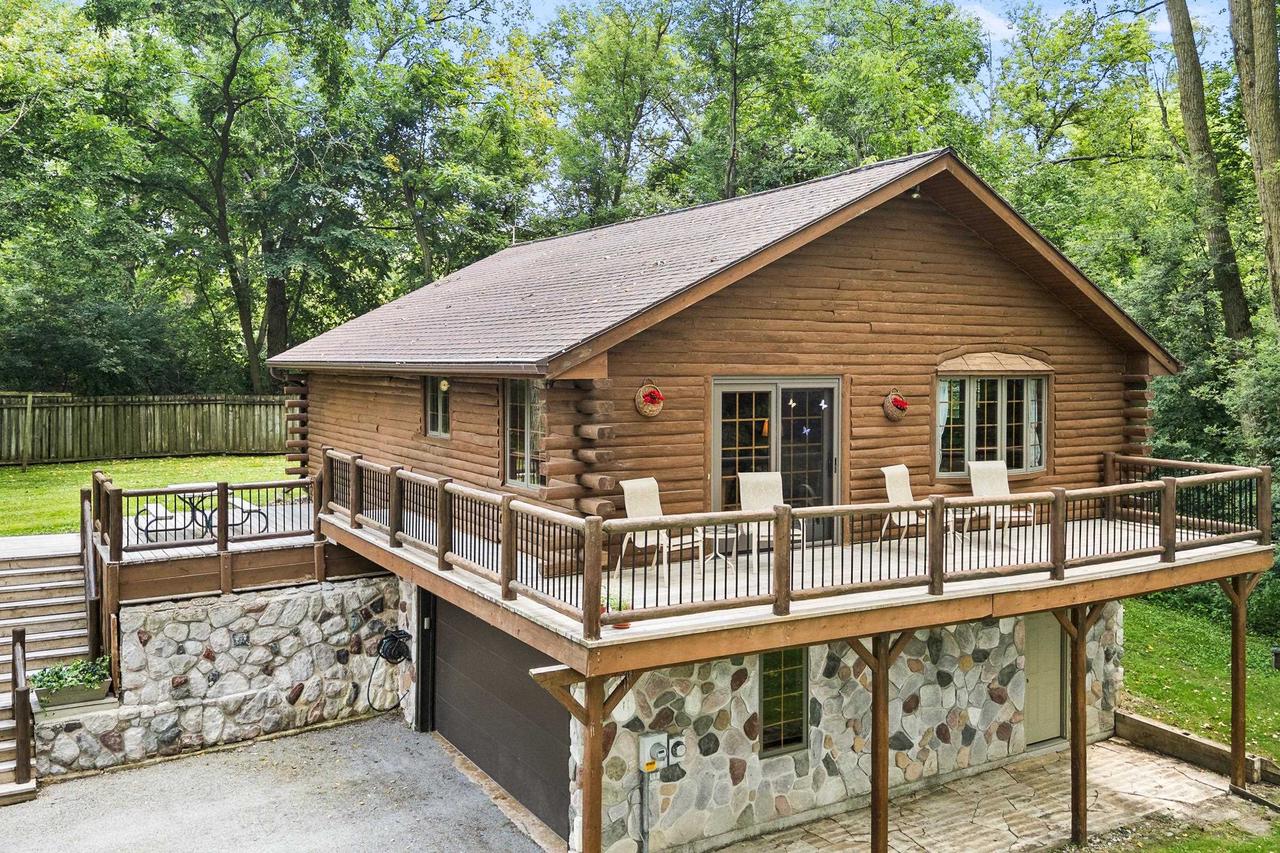 W14314 Brookwood Court