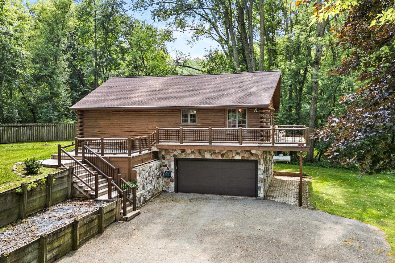 W14314 Brookwood Court