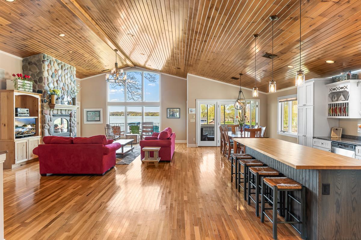 W960 Spring Grove Road