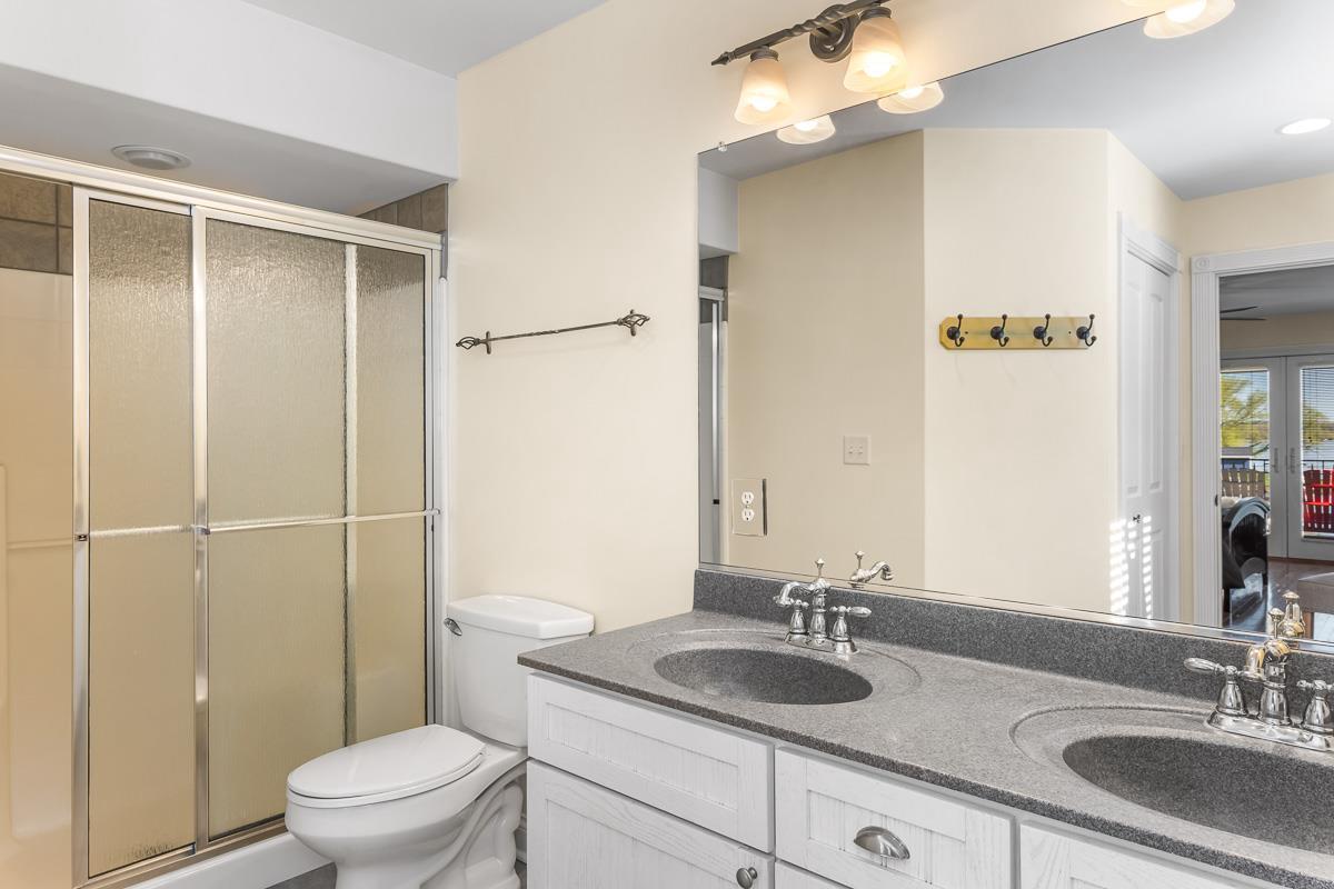 W960 Spring Grove Road