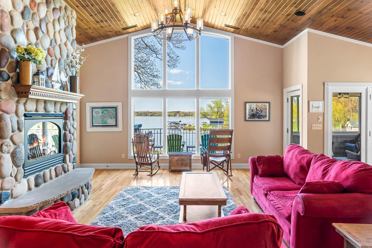 W960 Spring Grove Road