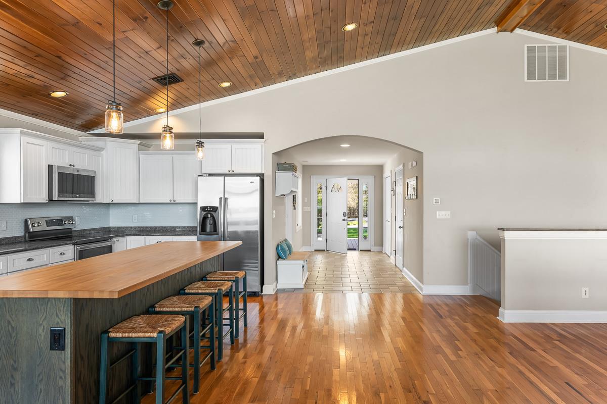 W960 Spring Grove Road