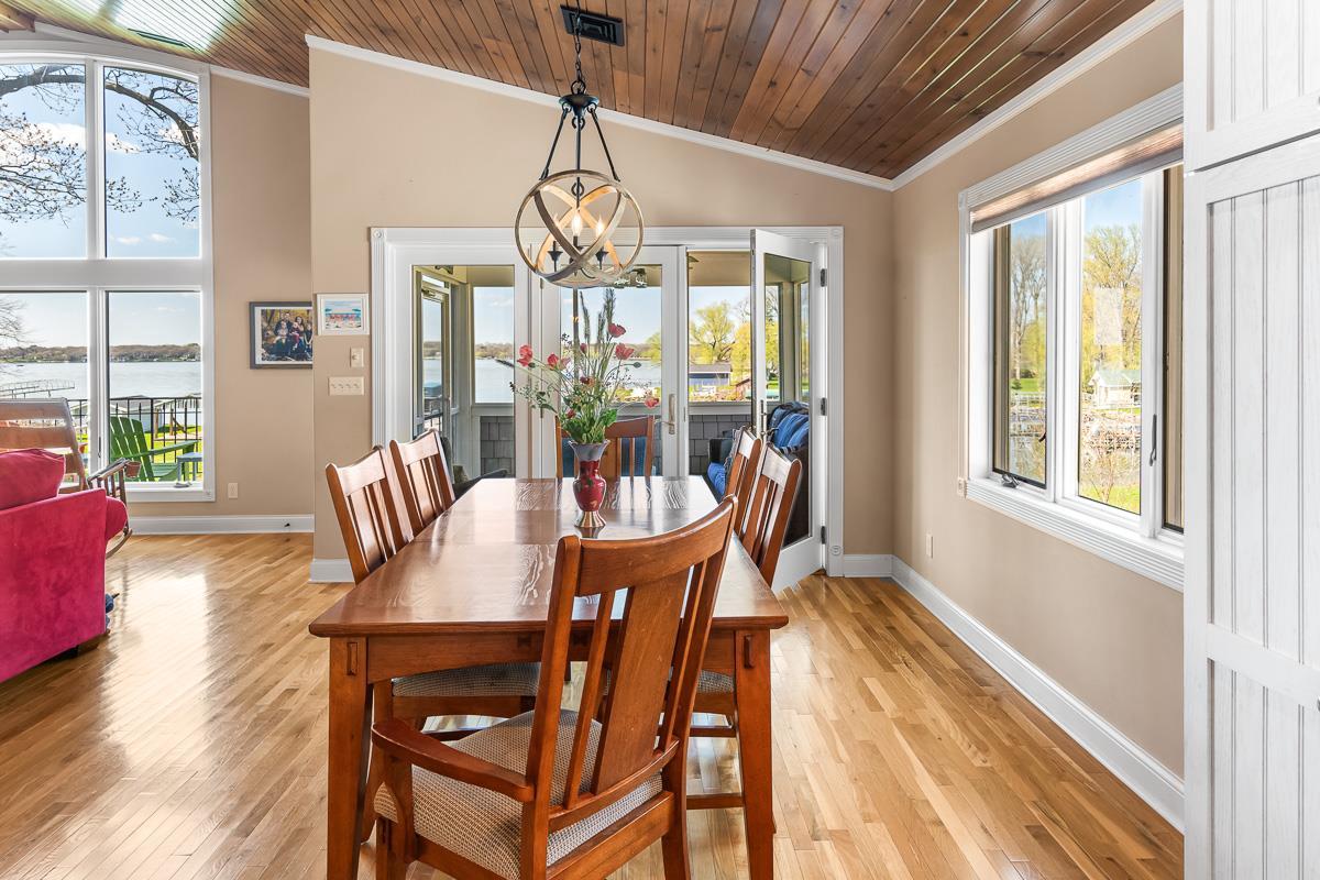 W960 Spring Grove Road