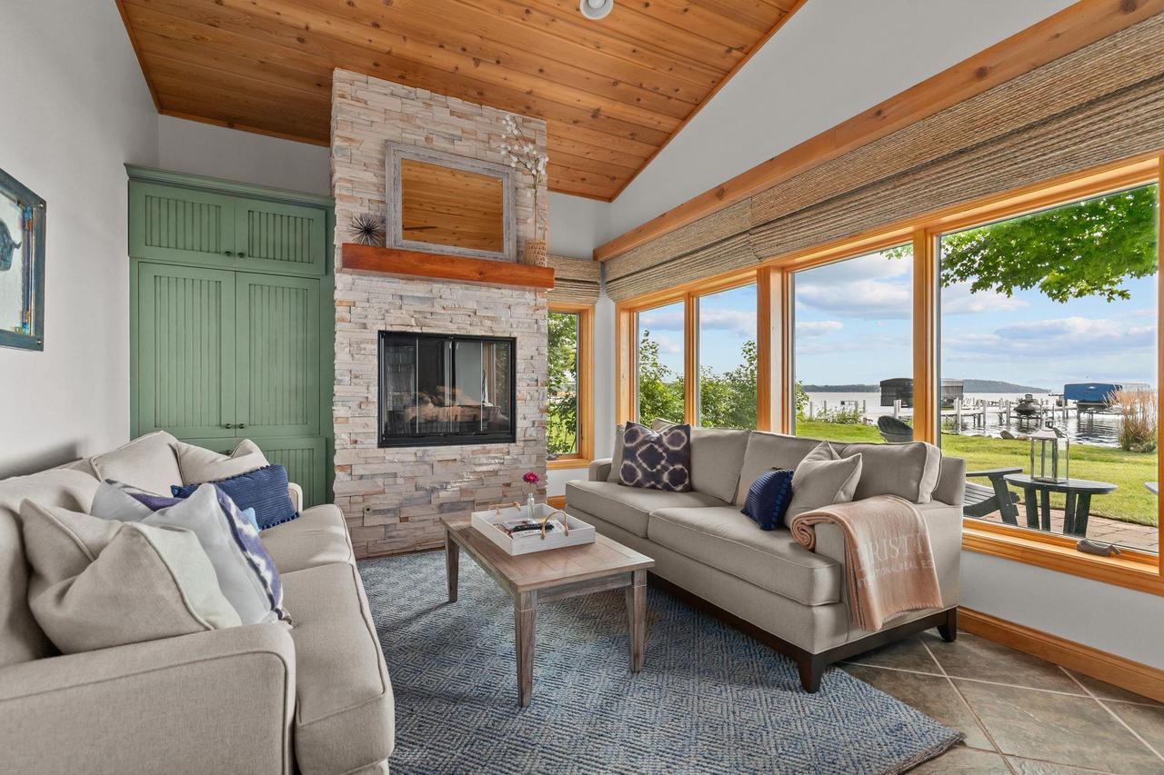 N4480 South Lakeshore Drive