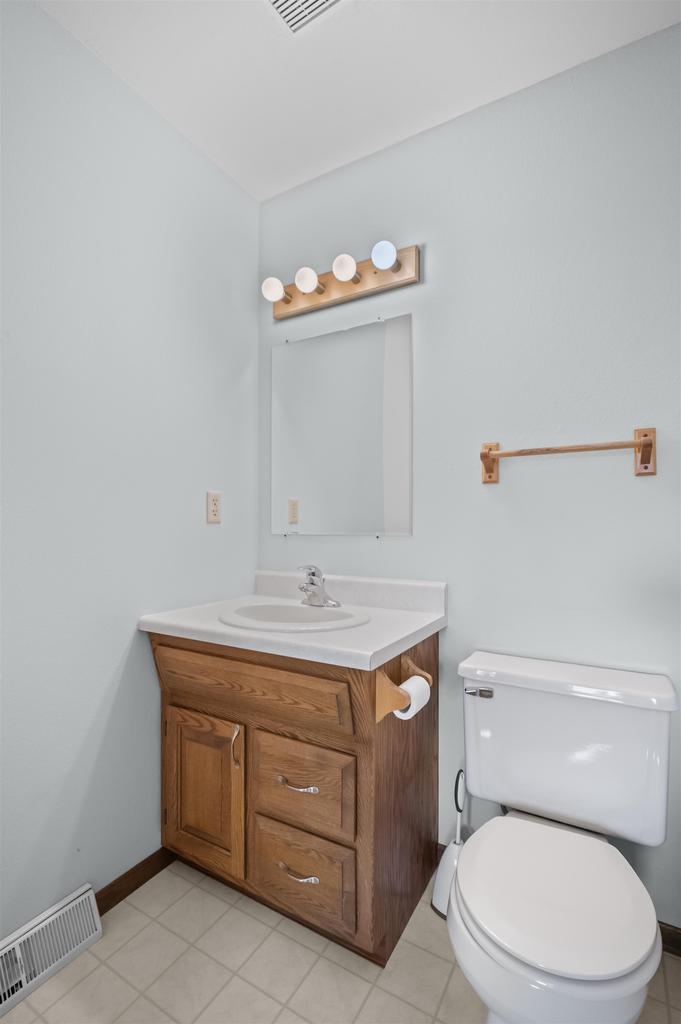 683 Beechwood Court 2F