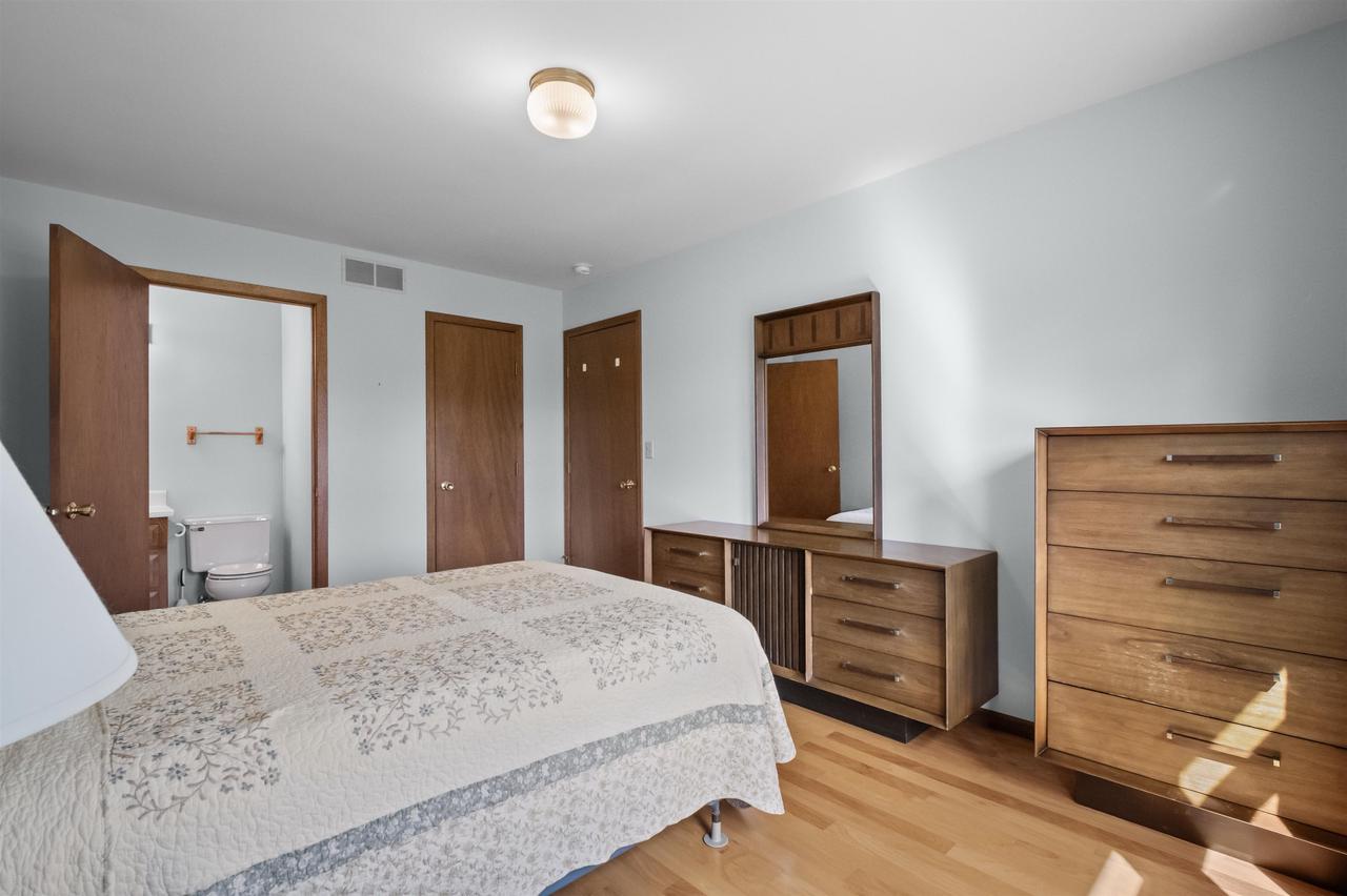 683 Beechwood Court 2F