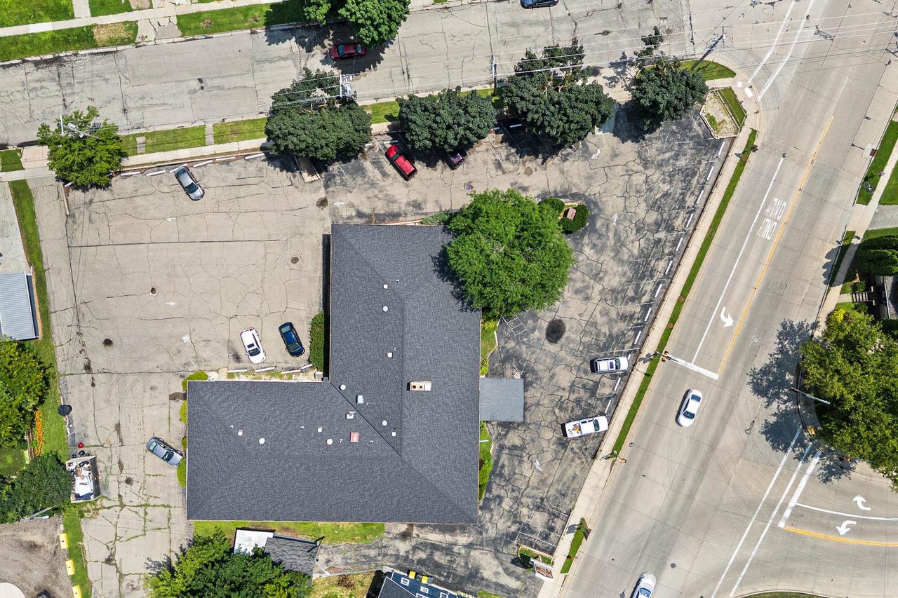 240 East Fond du Lac Street