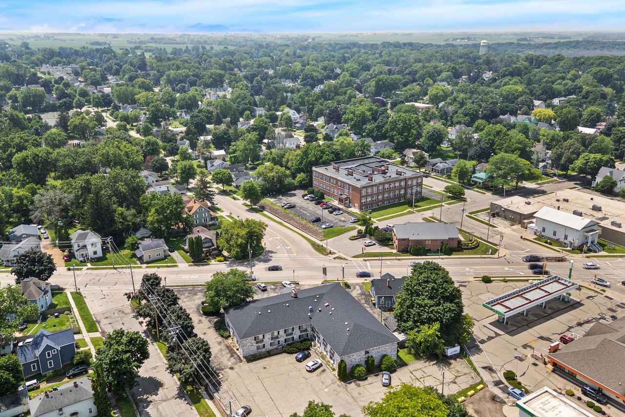 240 East Fond du Lac Street