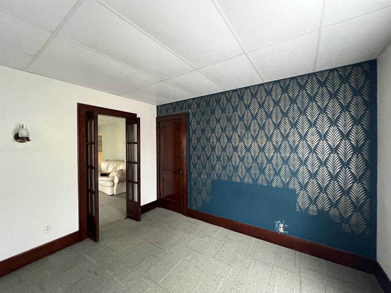 216 East Fond du Lac Street