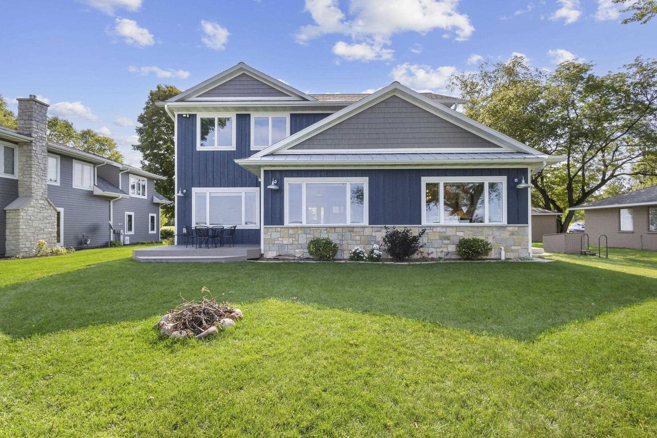 W3132 Blackbird Point Lane