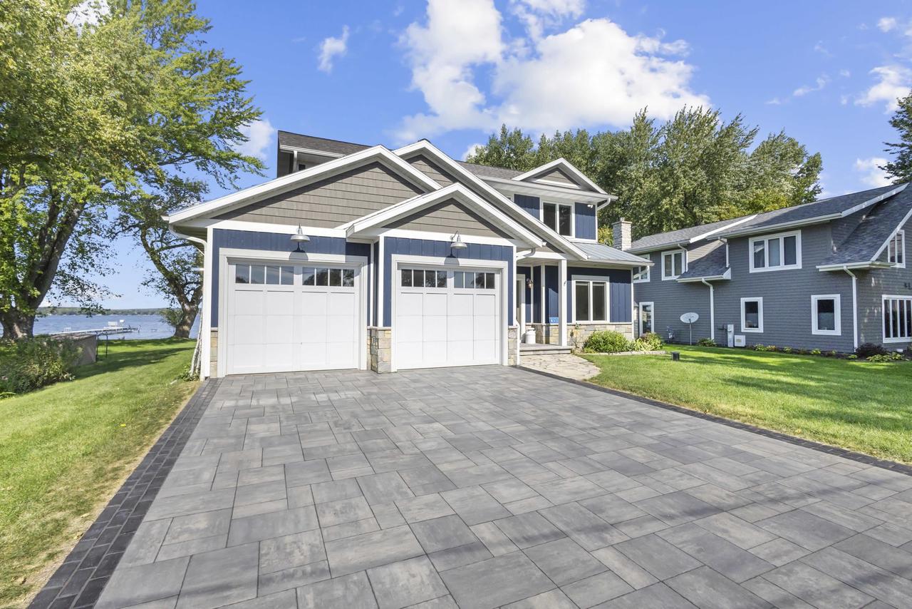 W3132 Blackbird Point Lane