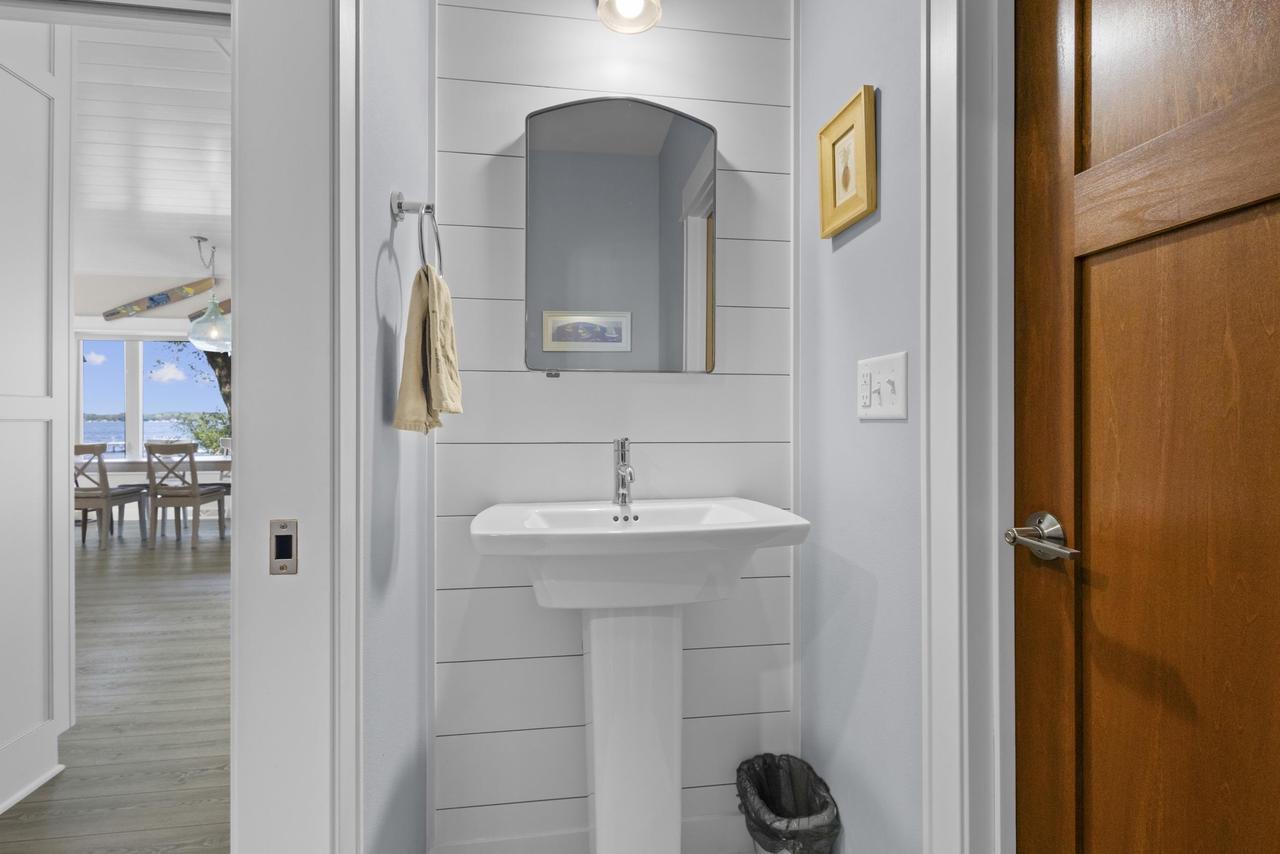 W3132 Blackbird Point Lane