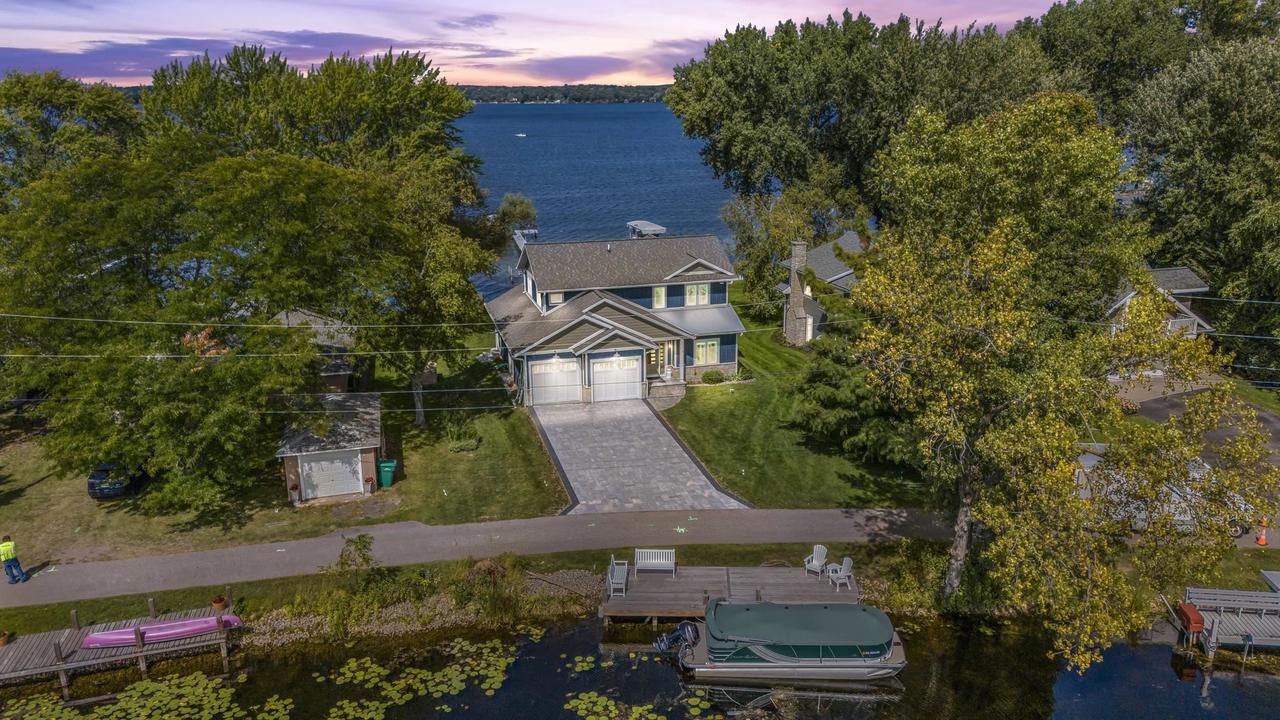 W3132 Blackbird Point Lane