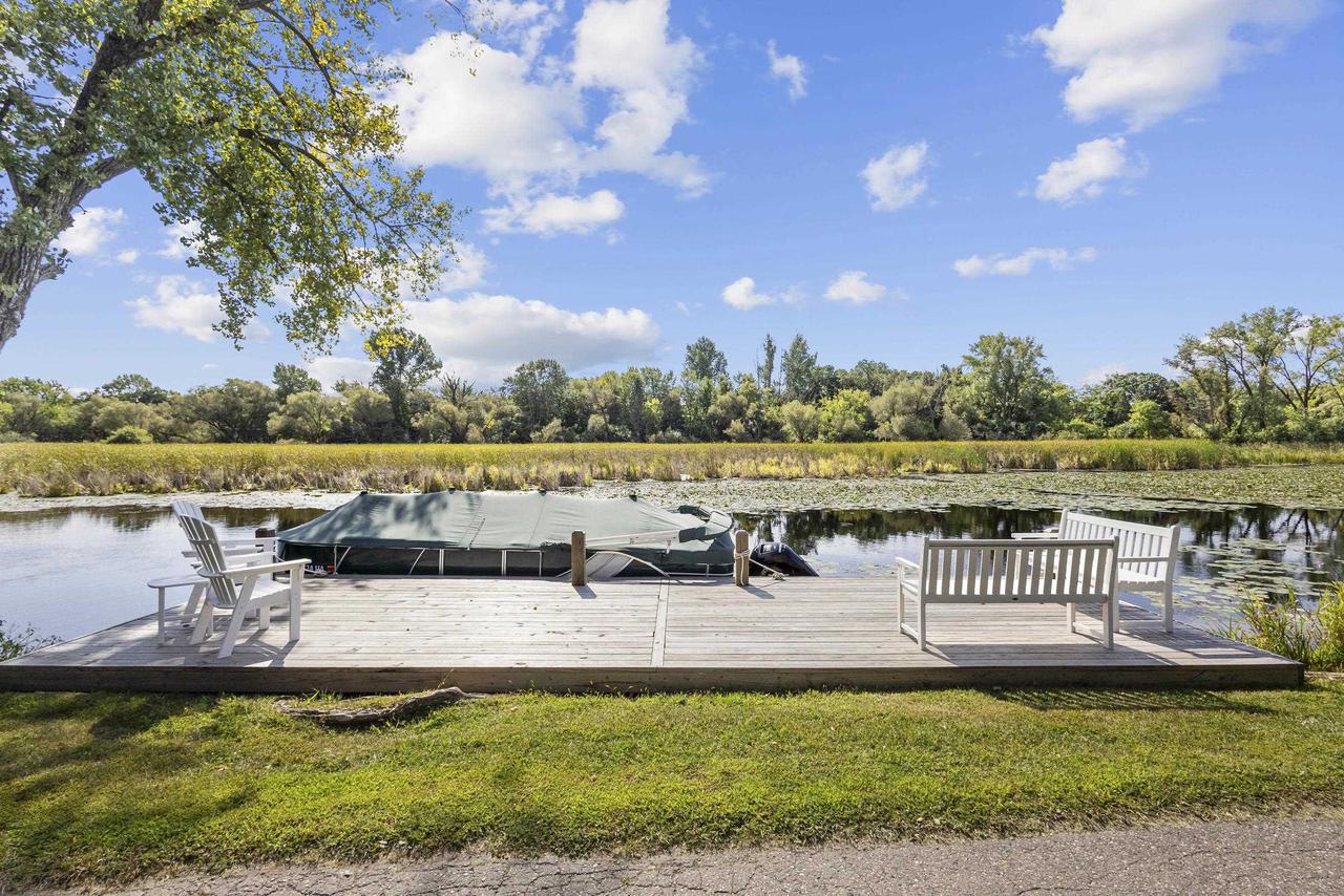 W3132 Blackbird Point Lane