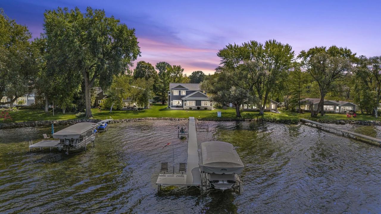 W3132 Blackbird Point Lane