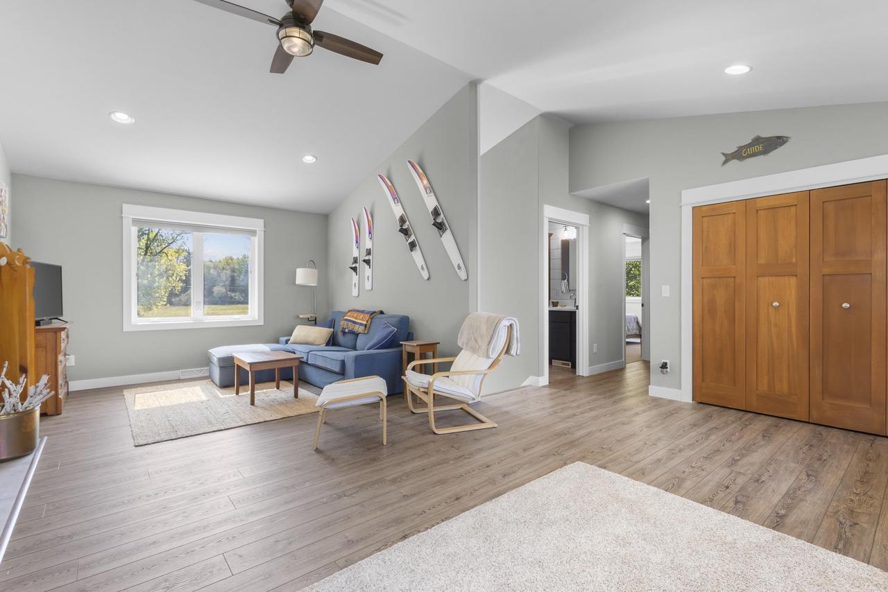 W3132 Blackbird Point Lane