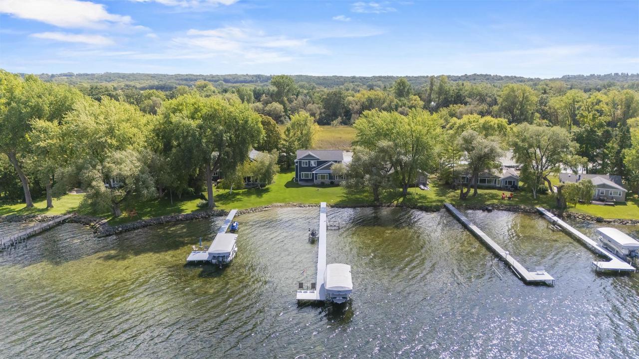 W3132 Blackbird Point Lane