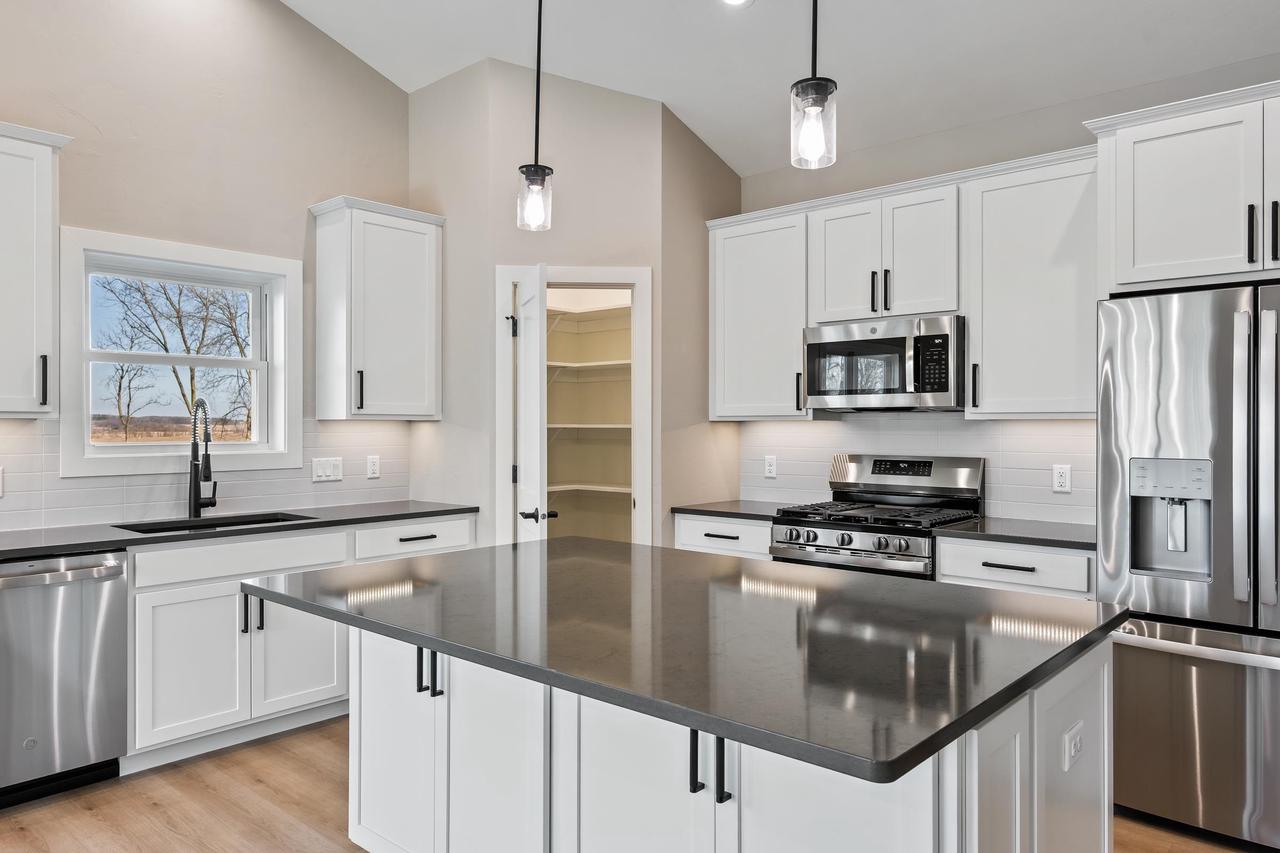 766 Kensington Drive