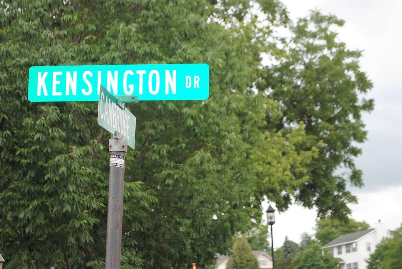 754 Kensington Drive