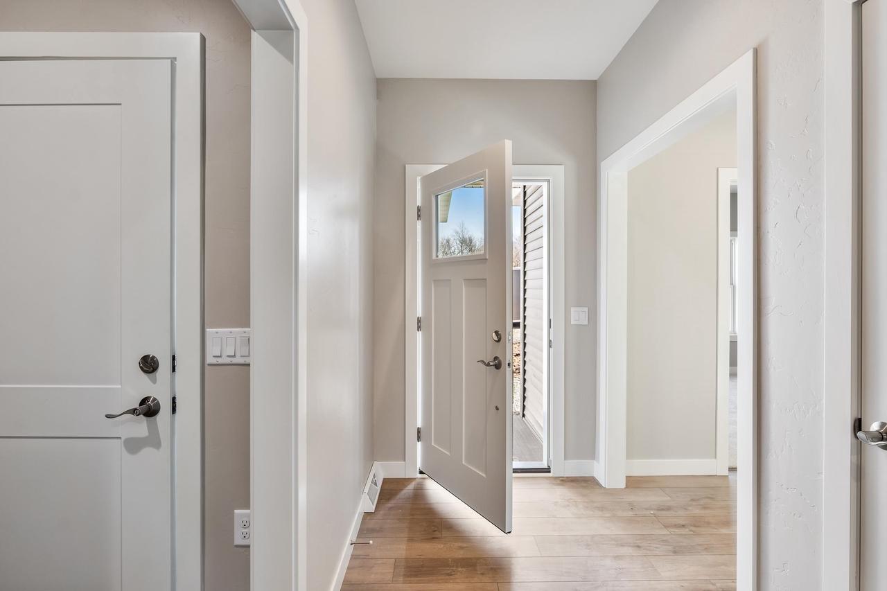 754 Kensington Drive