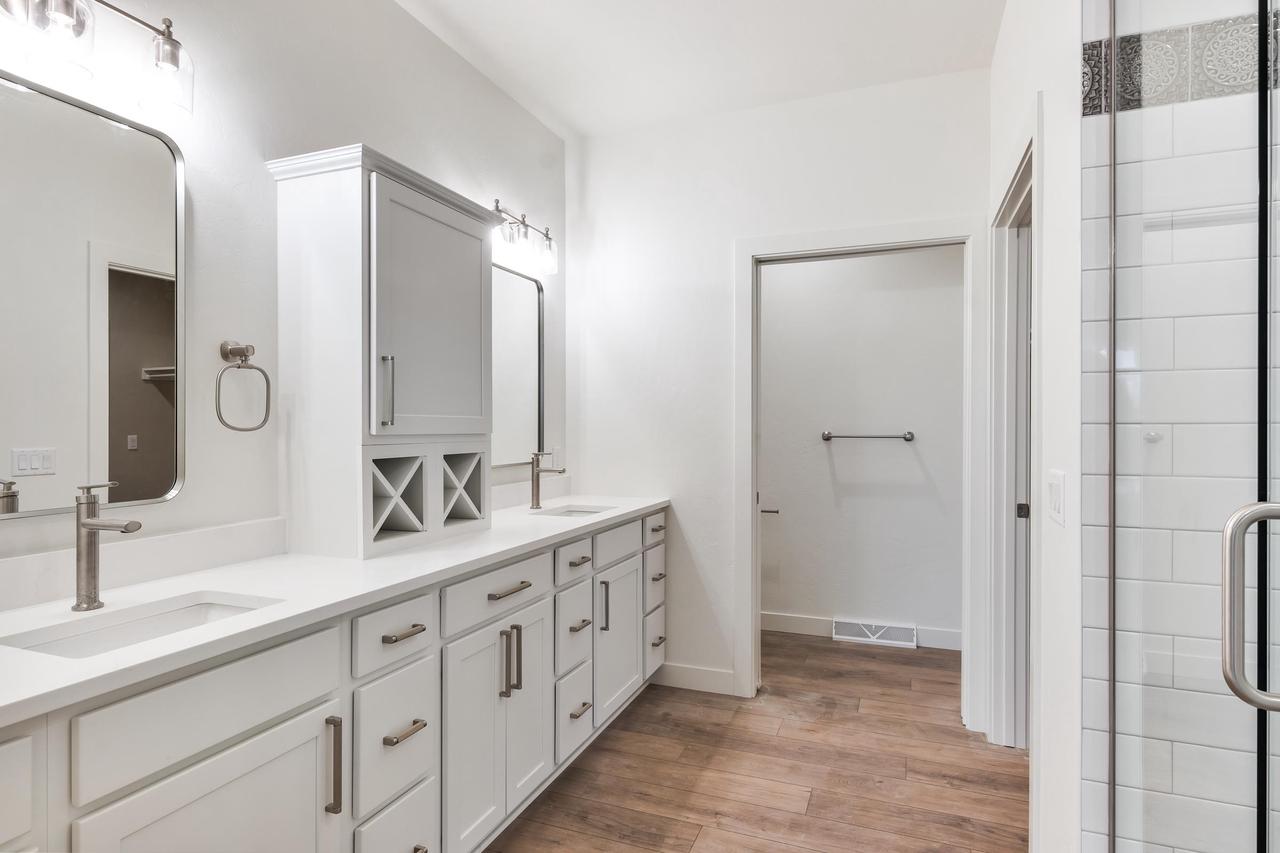 730 Kensington Drive