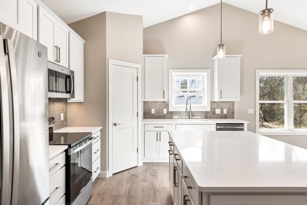 730 Kensington Drive