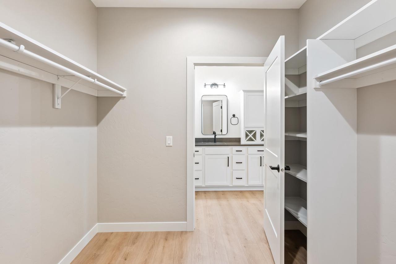 742 Kensington Drive