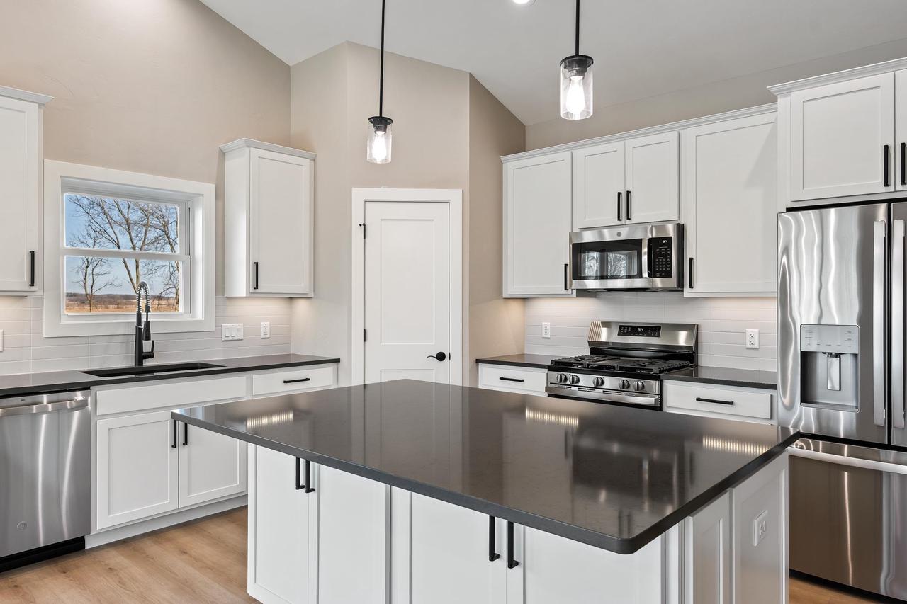 742 Kensington Drive