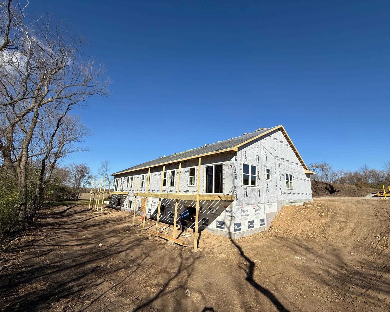 742 Kensington Drive