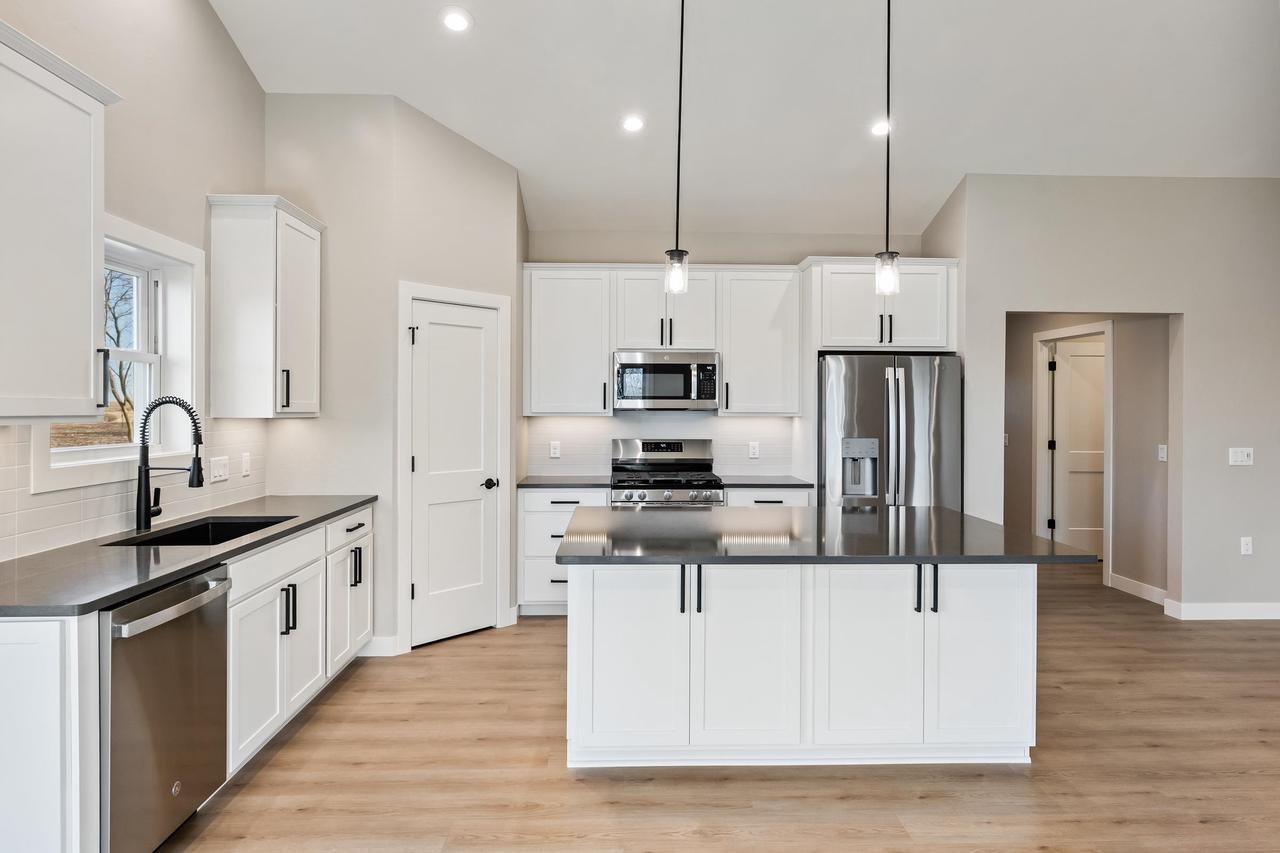 742 Kensington Drive