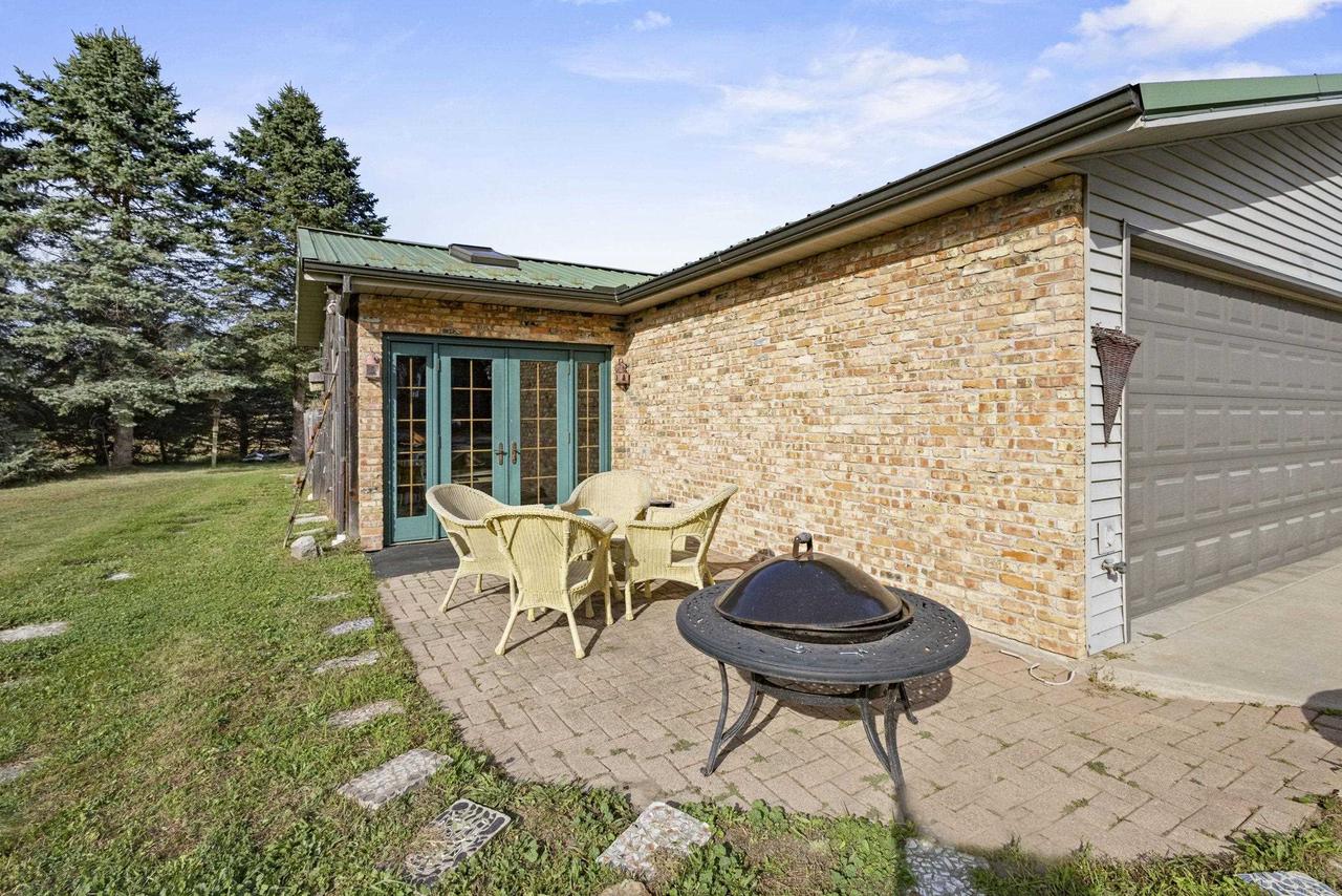 W3385 & W3380 Orchard Avenue