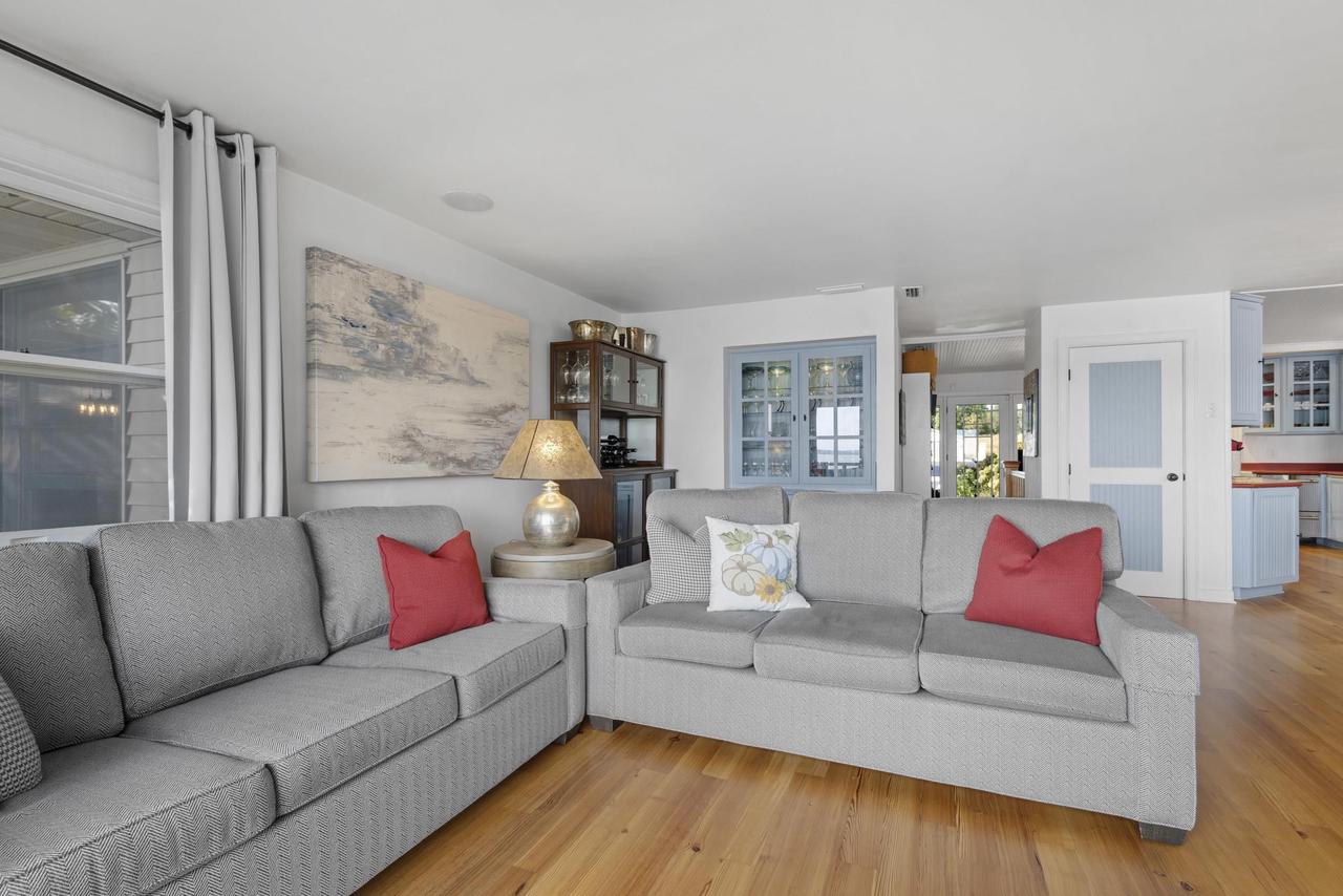 W3385 & W3380 Orchard Avenue