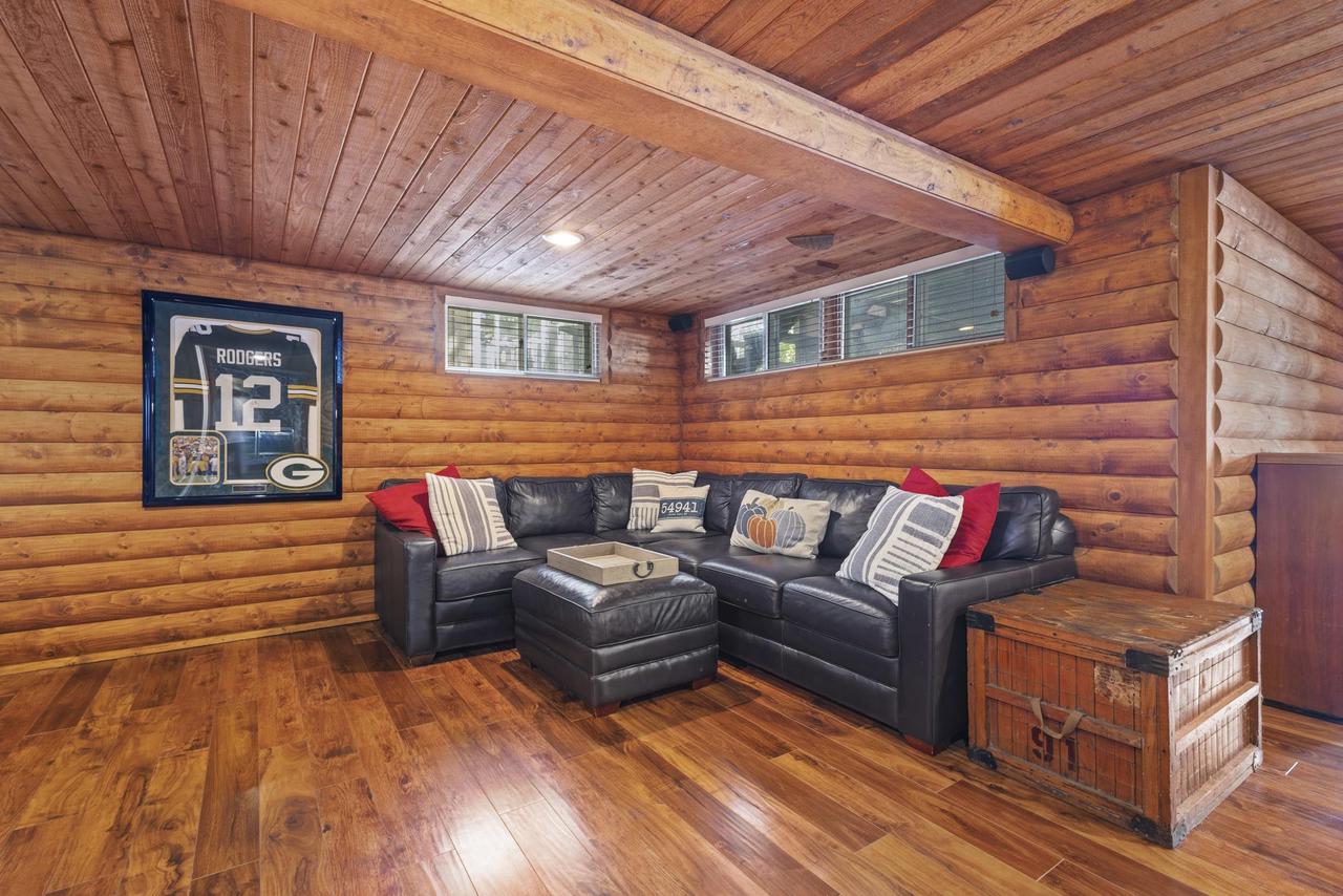 W3385 & W3380 Orchard Avenue