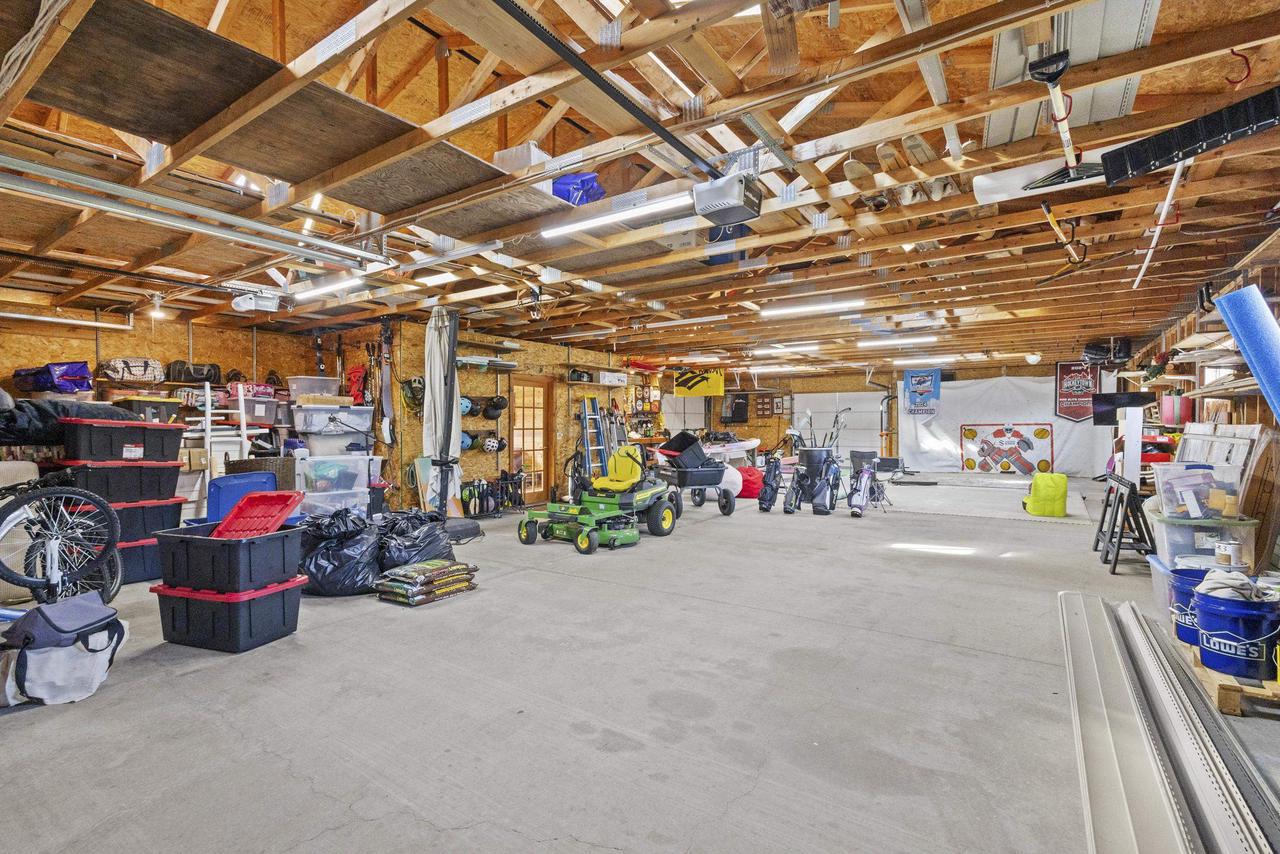 W3385 & W3380 Orchard Avenue