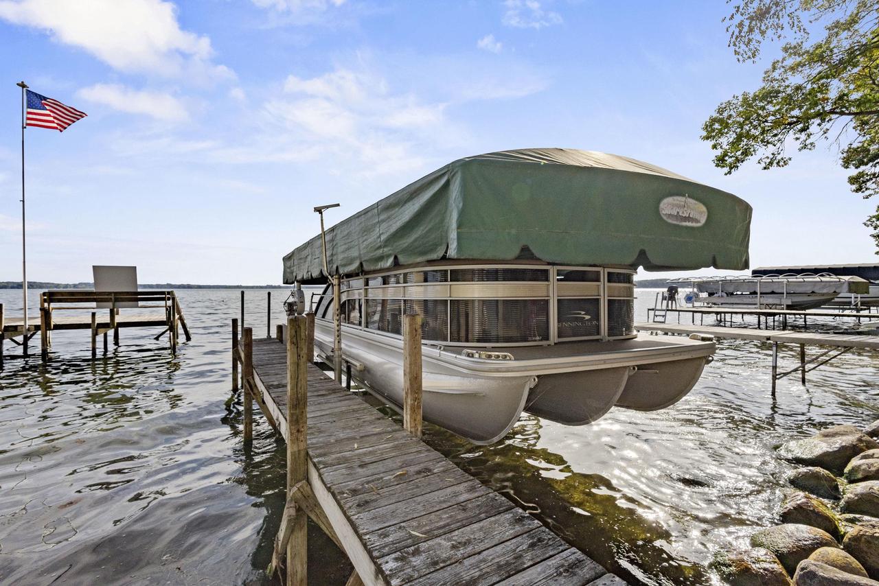 W3385 & W3380 Orchard Avenue