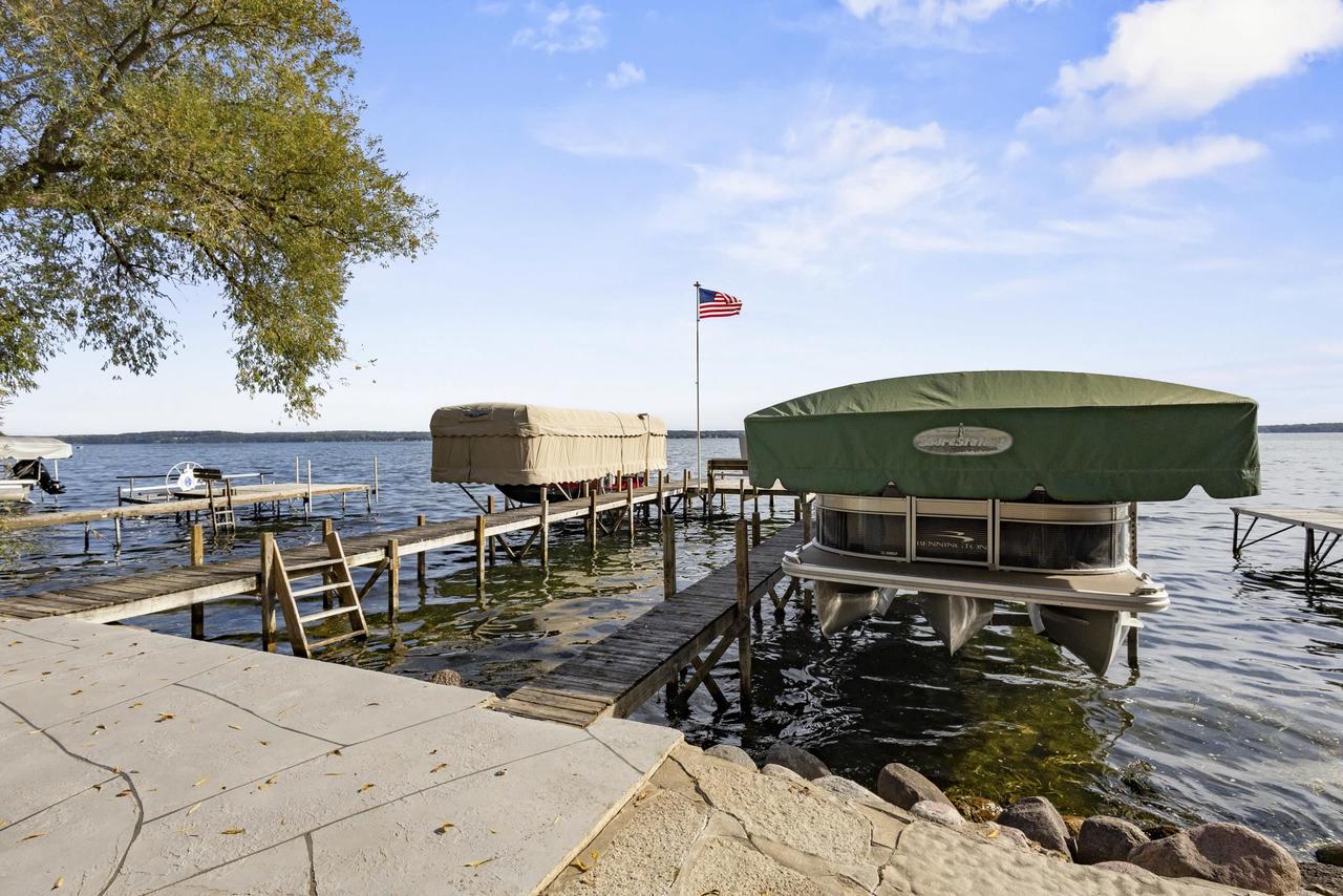 W3385 & W3380 Orchard Avenue