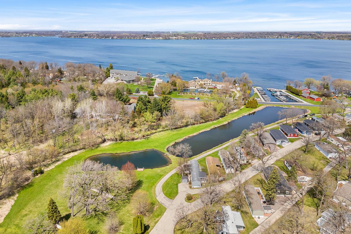 W1325 Spring Grove Road