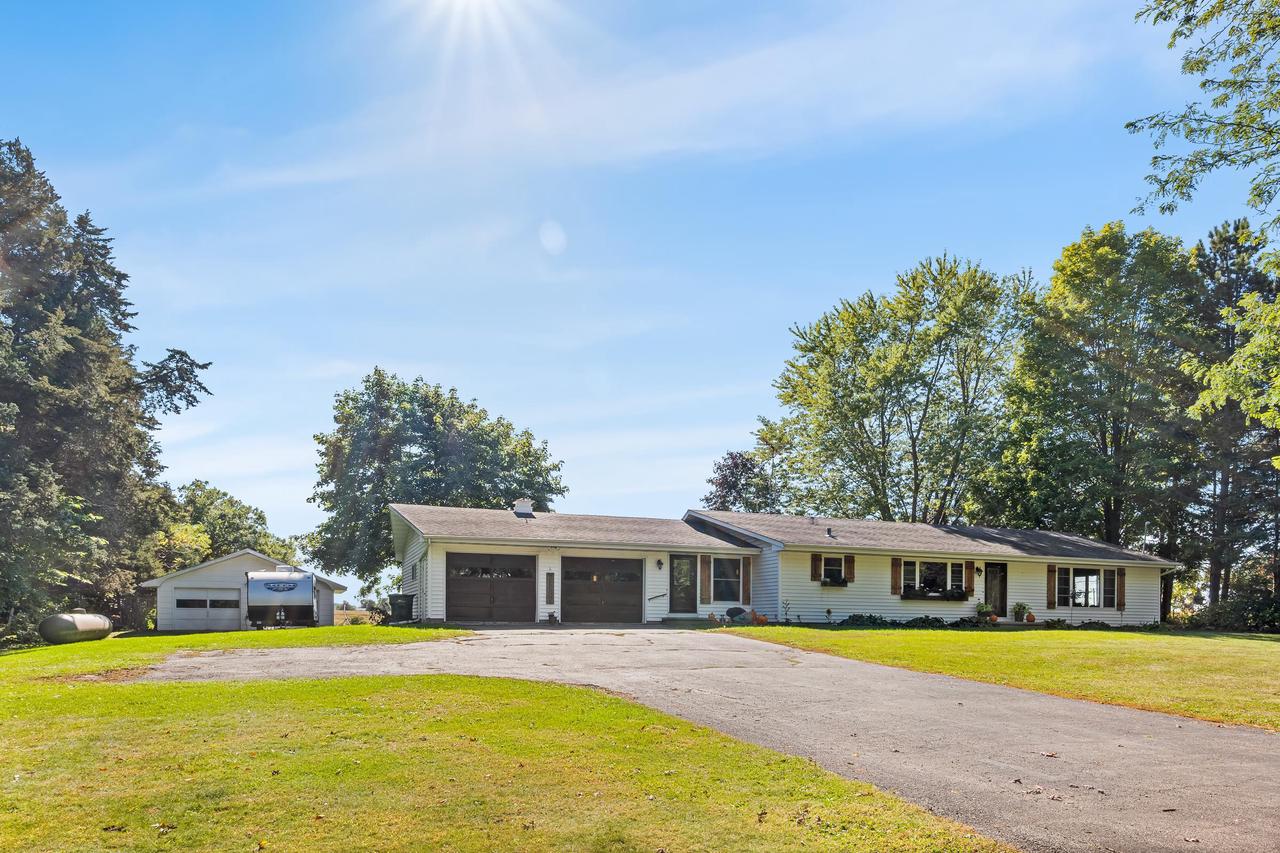 W1465 Spring Grove Road