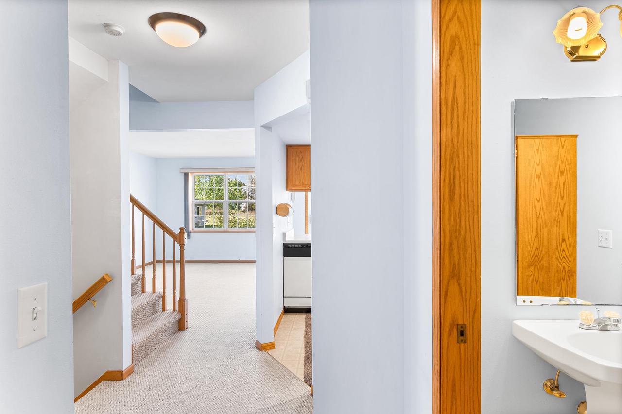 614 North Douglas Street