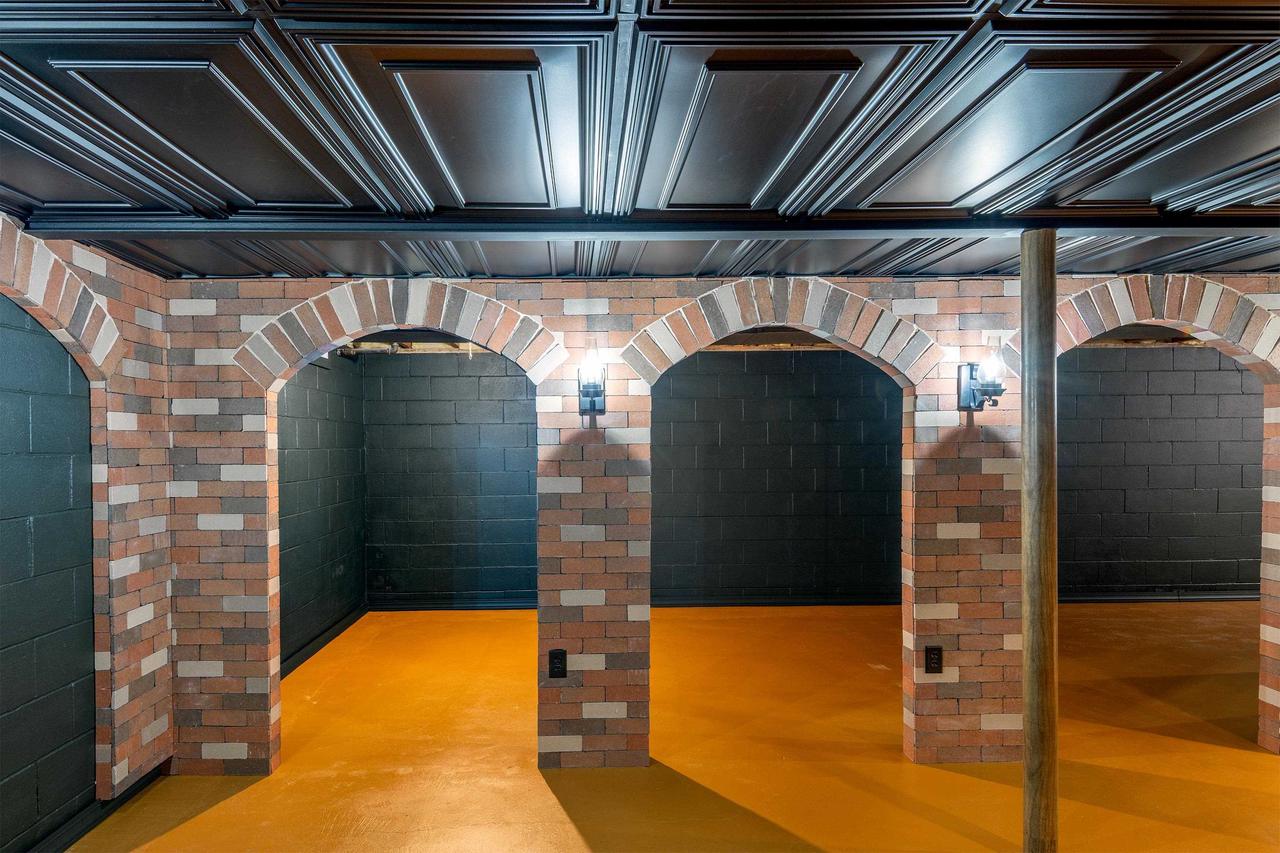 1319 East Harding Drive