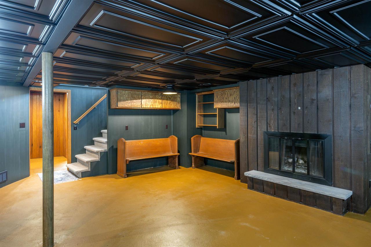 1319 East Harding Drive