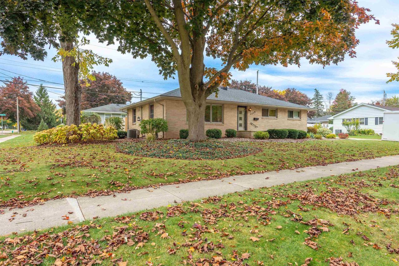 1319 East Harding Drive