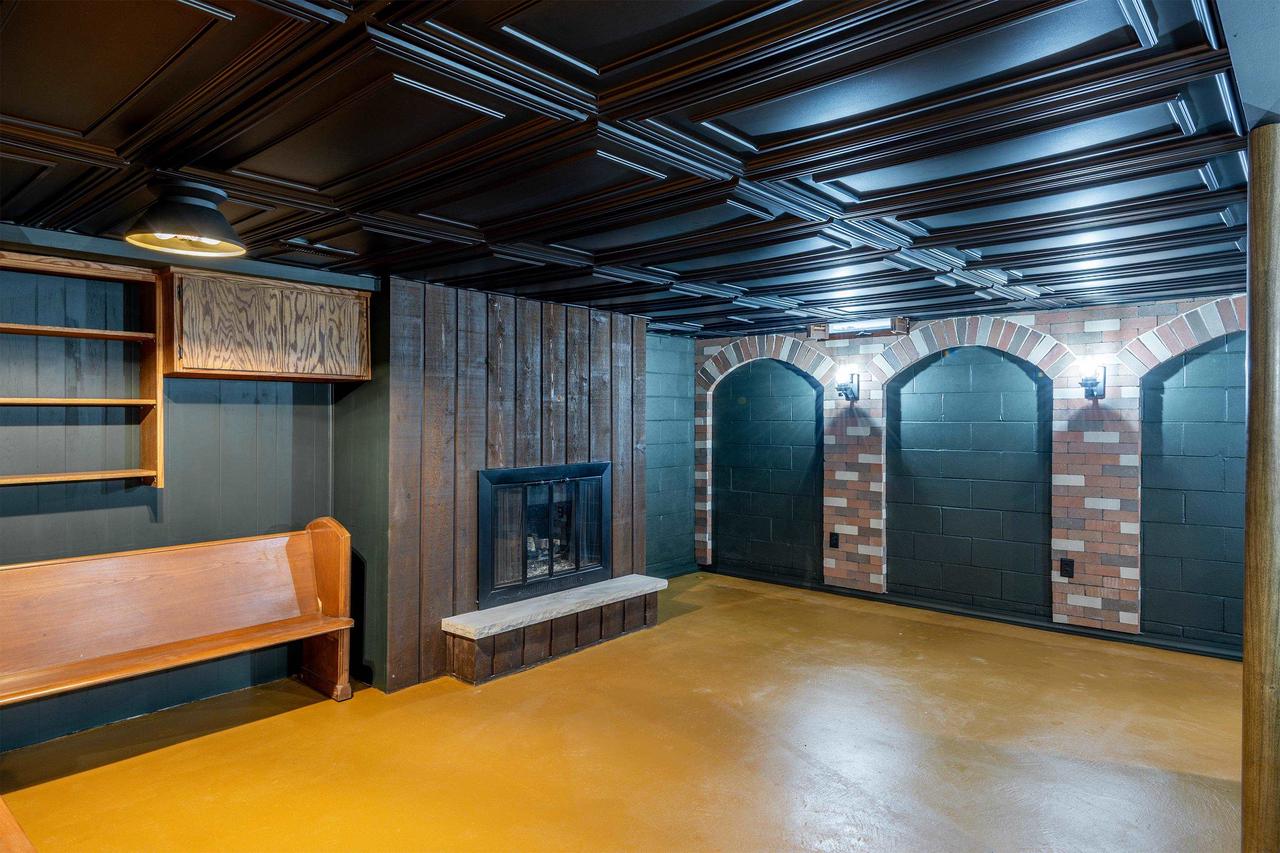 1319 East Harding Drive