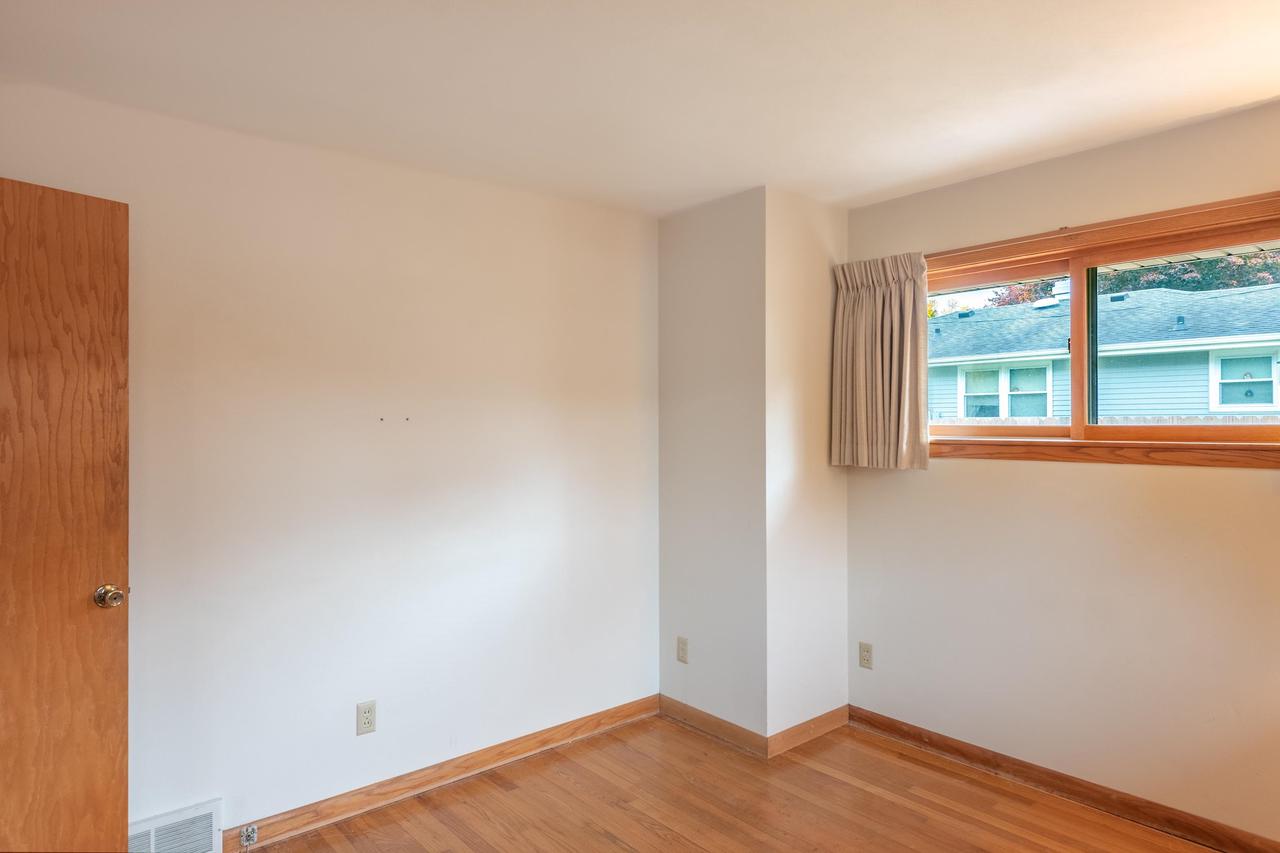 1319 East Harding Drive