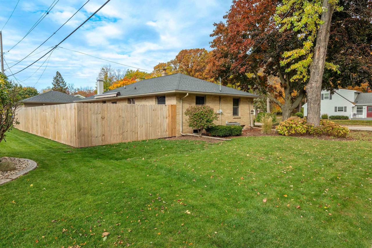 1319 East Harding Drive