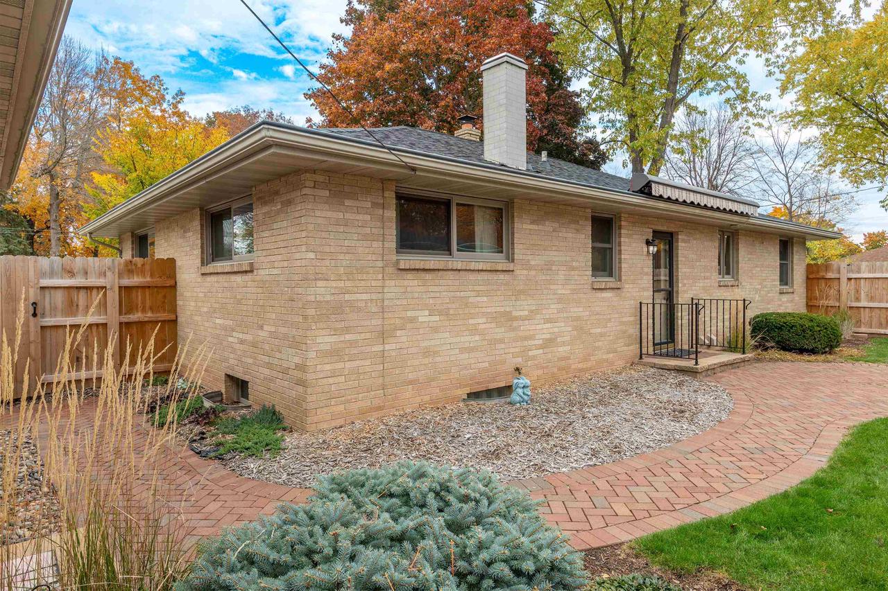 1319 East Harding Drive