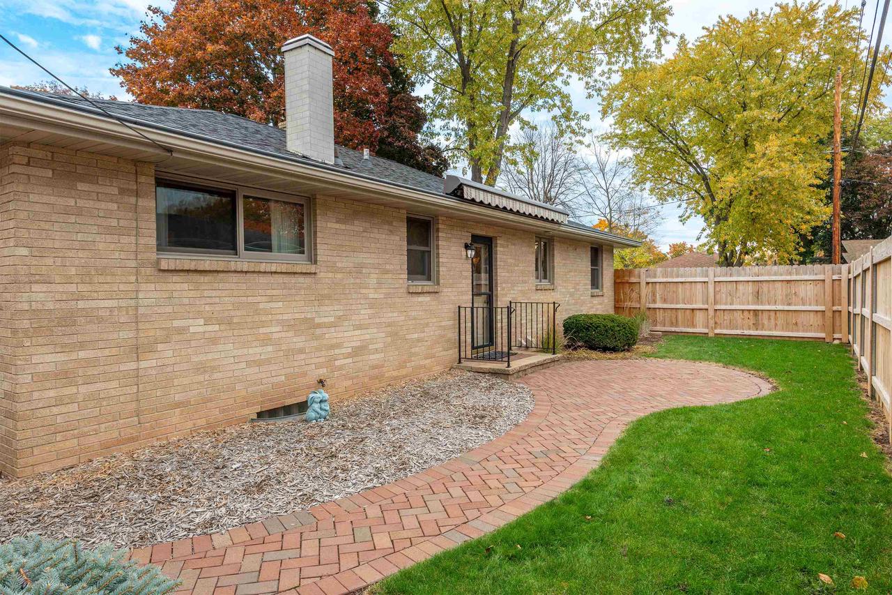 1319 East Harding Drive