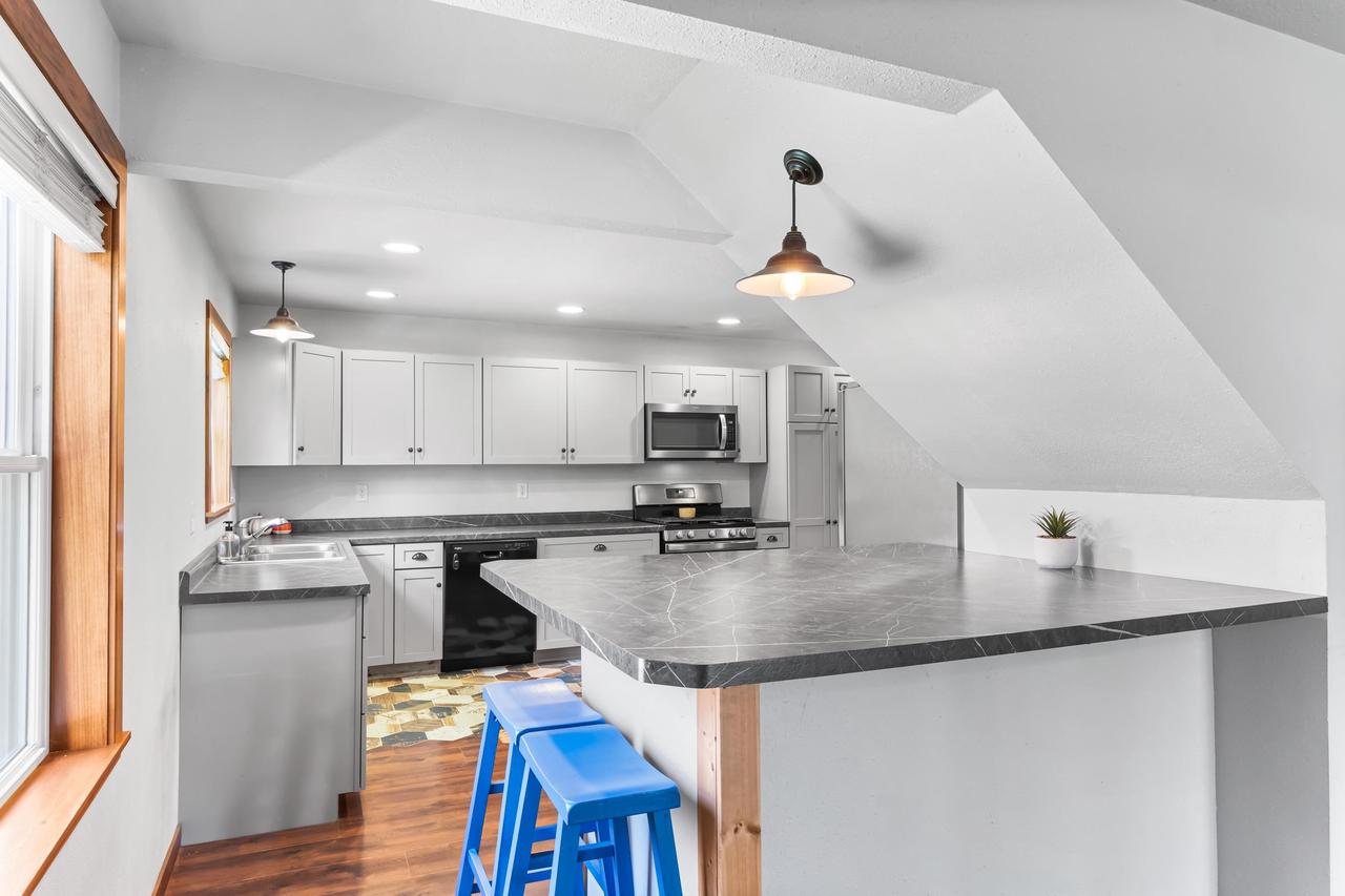 W1769 Sandstone Avenue